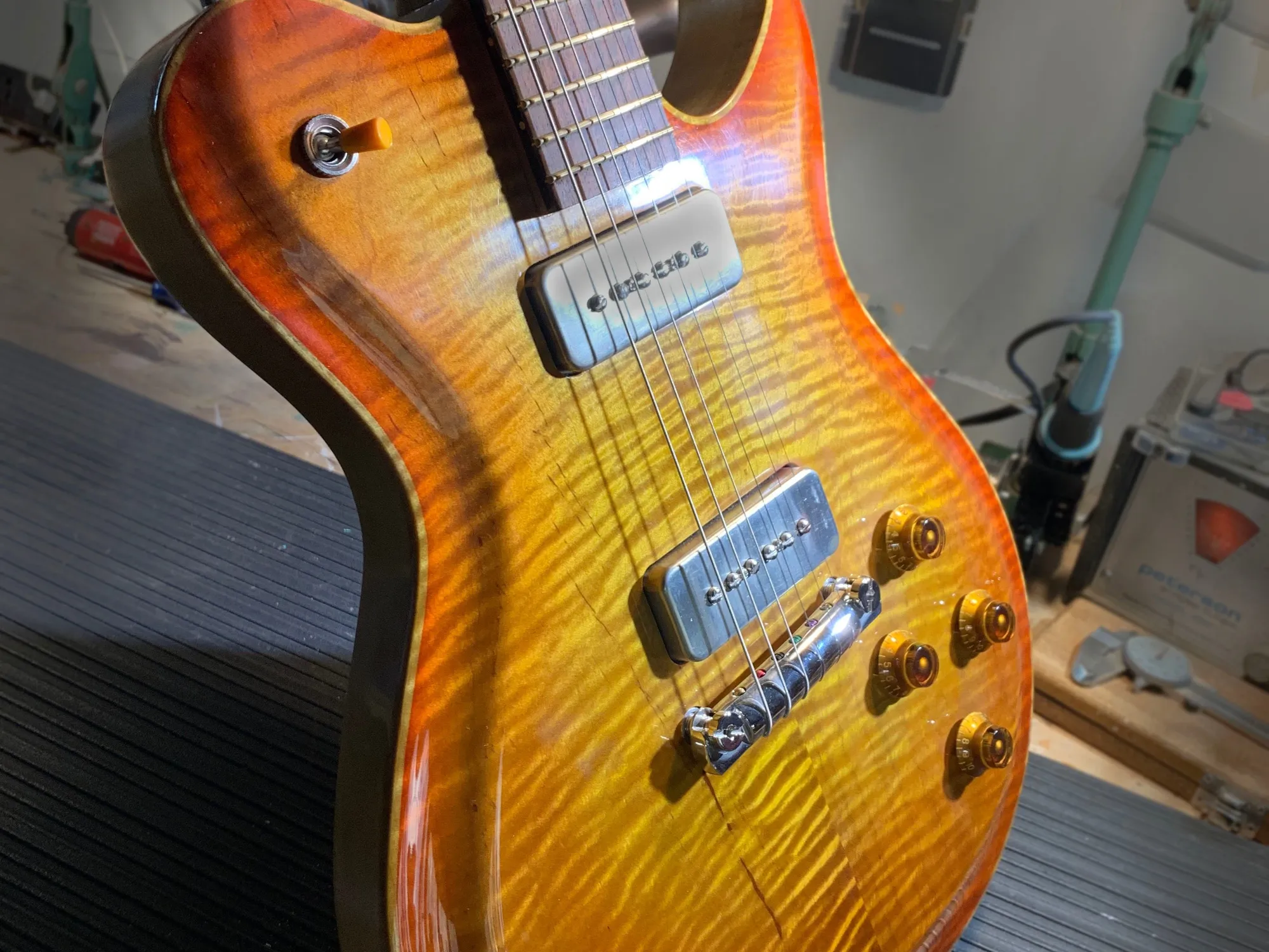 Build Your Dream Guitar Easy With Custom Electric Builders